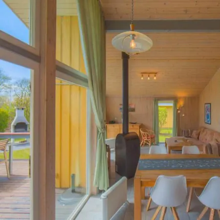 Feriehus Mit Sauna Im Mirow