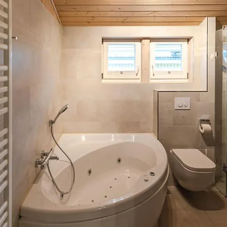 Feriehus Mit Sauna Im Mirow *